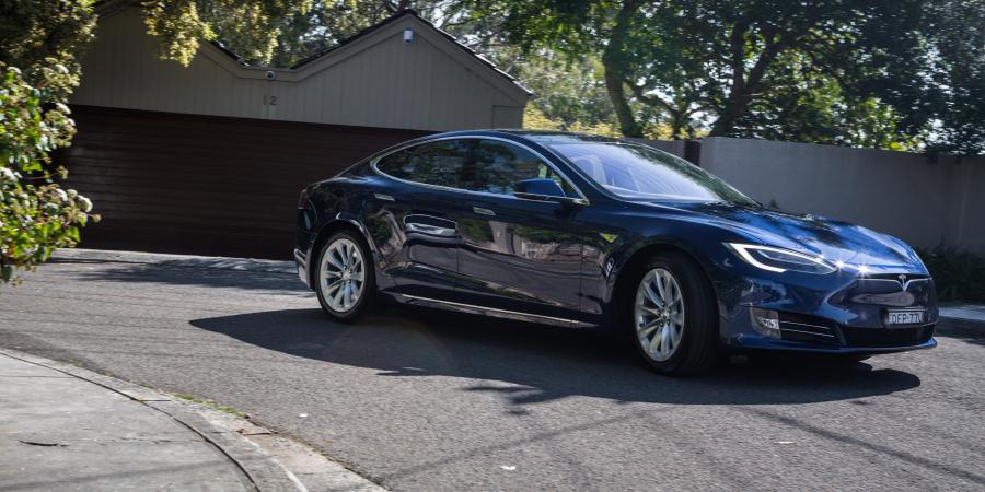  Tesla Model S 75D 2016 года  (AU) (фото 11 из 11)